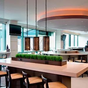 Courtyard By Marriott Jfk Airport Отель